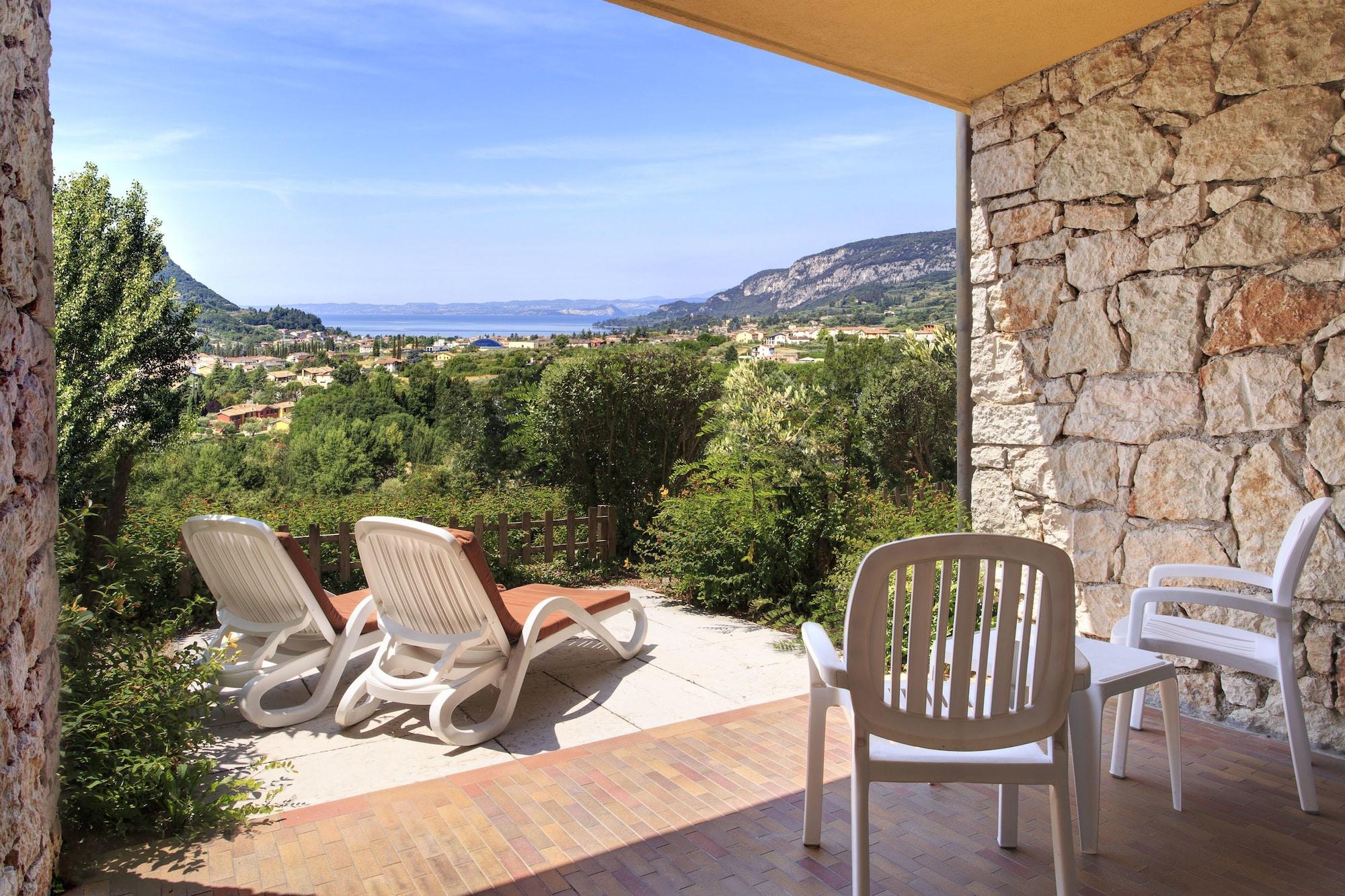 Apart-hotel Poiano Garda