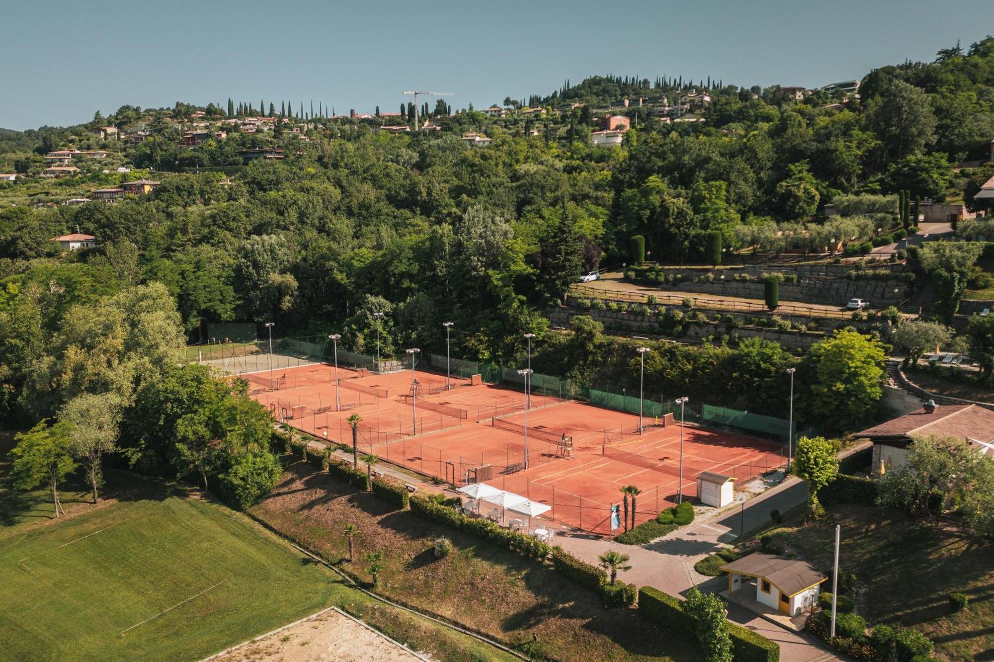 Apart-hotel Poiano Garda