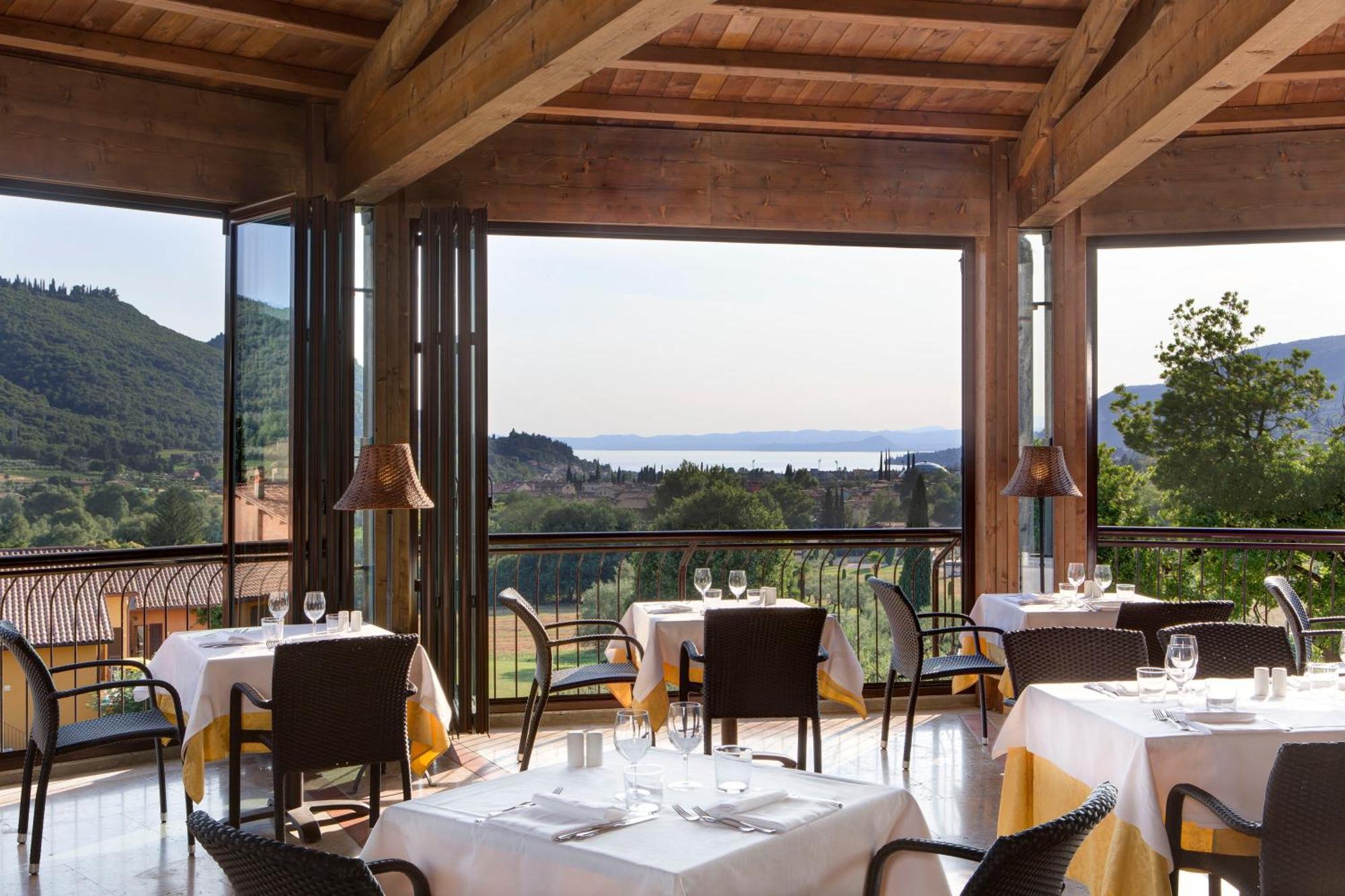Apart-hotel Poiano Garda Garda (Verona)