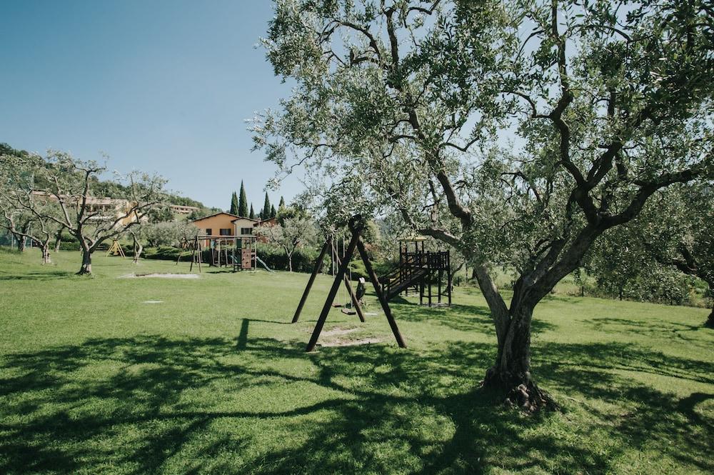 Apartahotel Poiano Garda 3*
