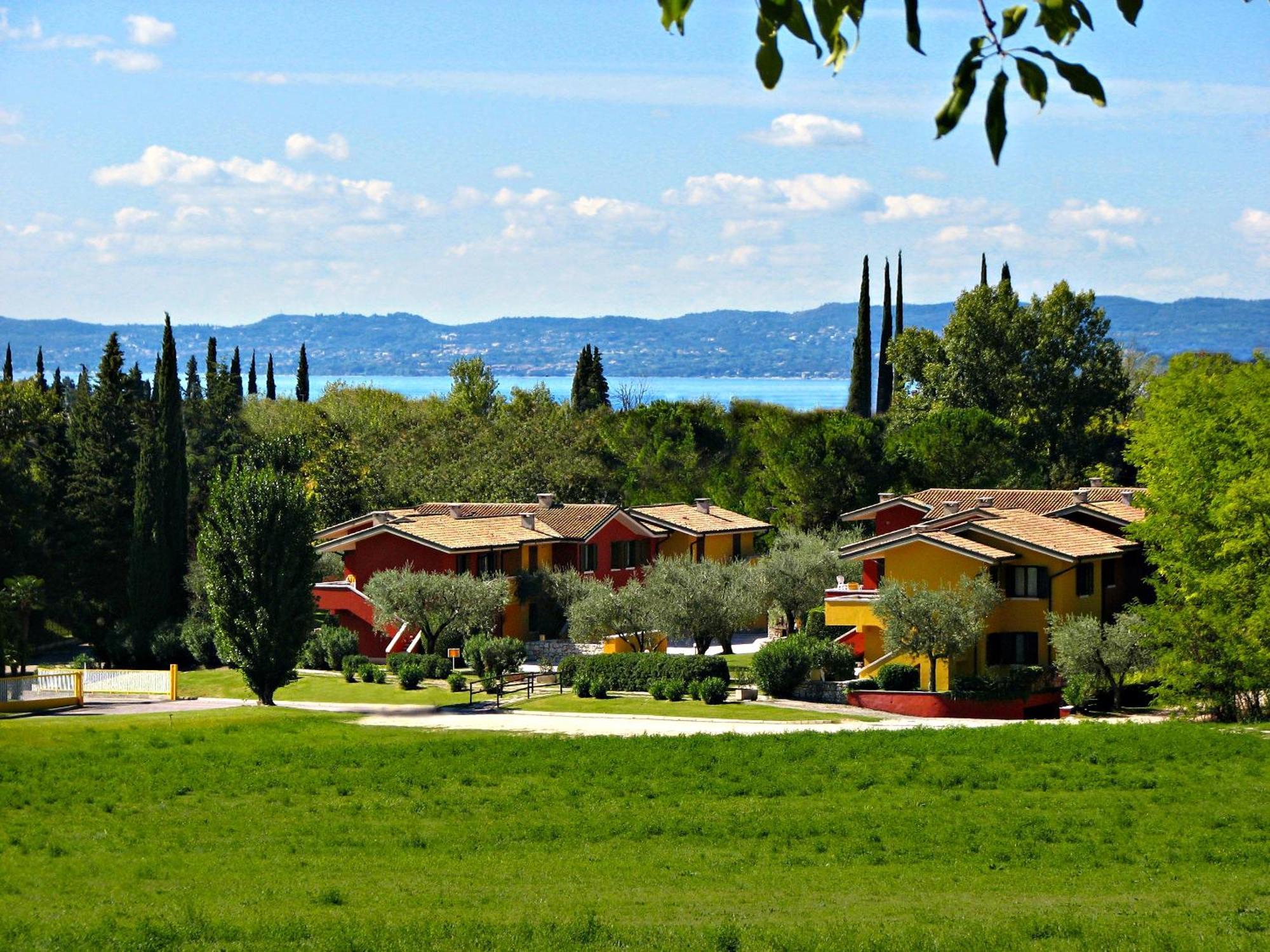 Apartahotel Poiano Garda 3*